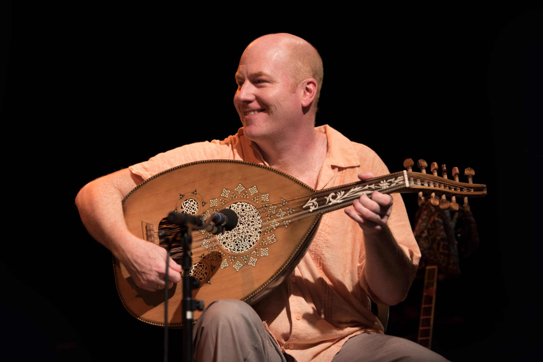 Oud player Mac Ritchey performing live