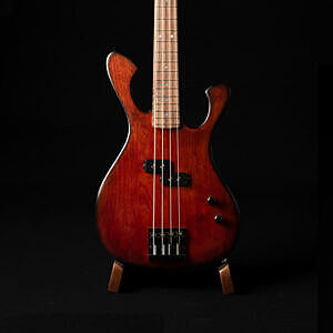 red alder illusionist 4 string bass