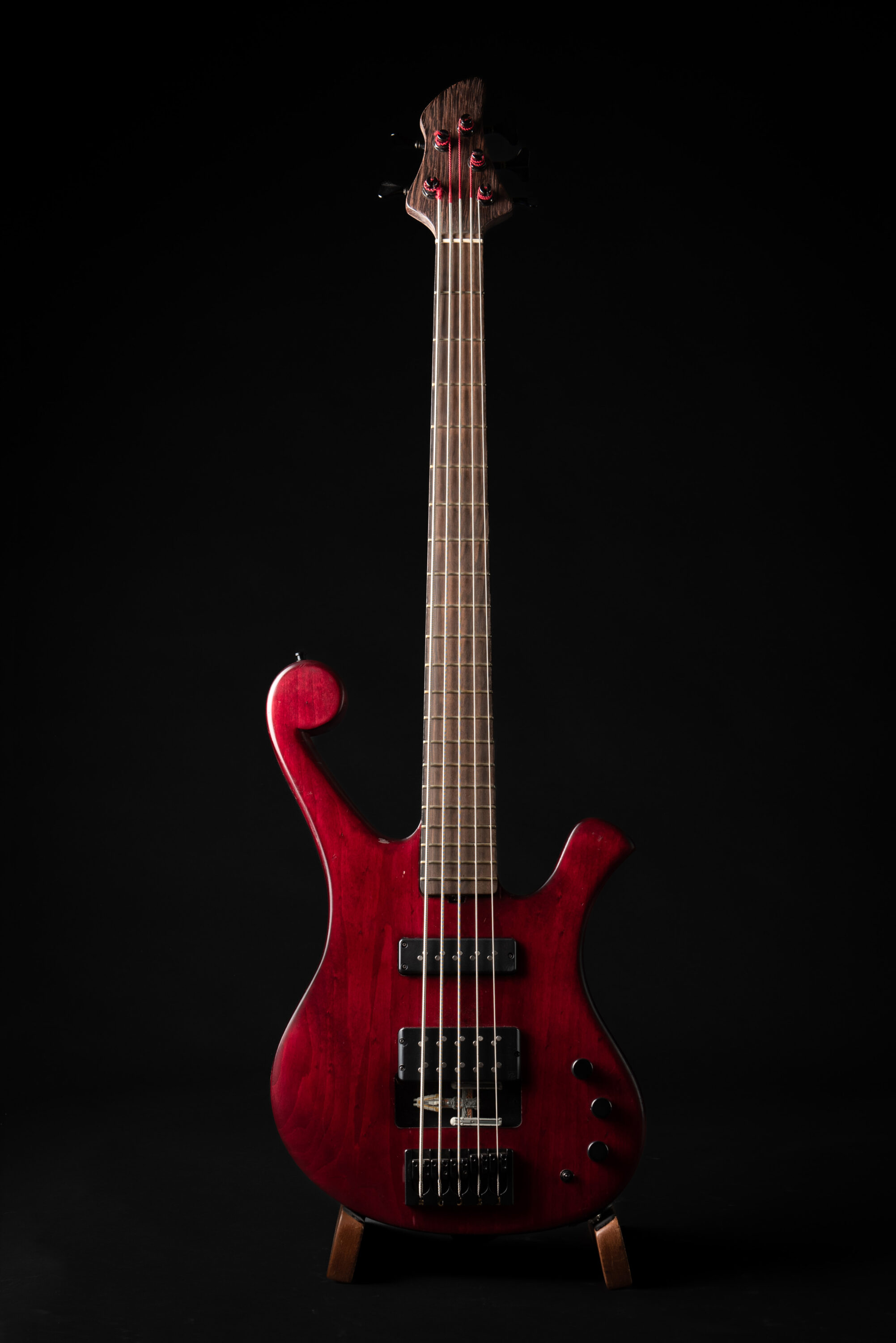 Custom Electric Bass Guitars Hand-Crafted in Carlisle, MA